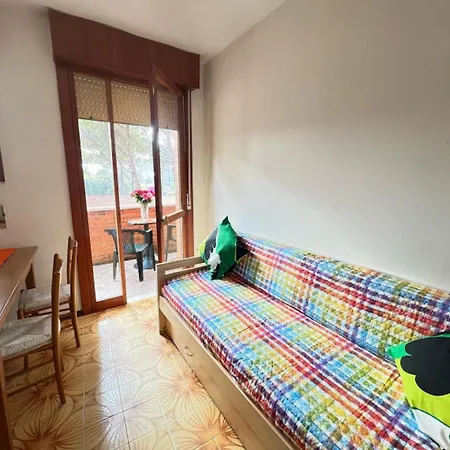 Flat Only 200mt From The Sea Apartmán