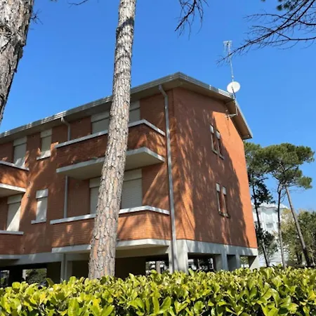 Flat Only 200mt From The Sea *